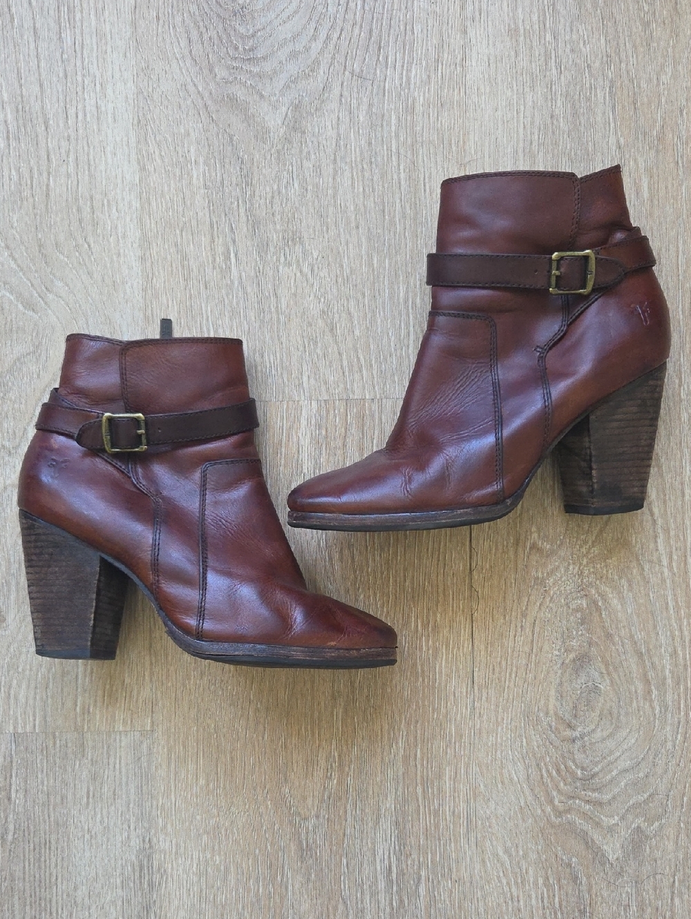 Frye Patty Ankle Boot -Women's Deep Brown Leather with Buckle Strap Sz 9.5